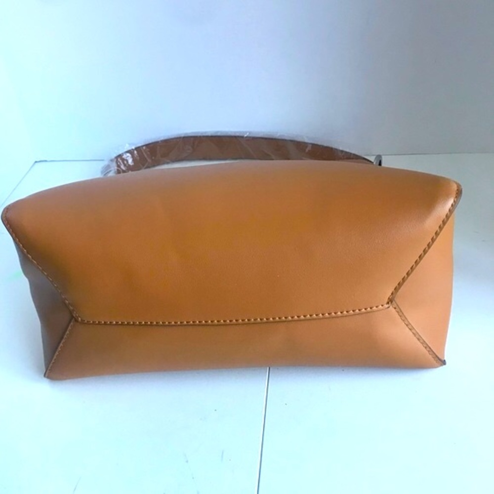 NWOT Shoulder Bag - Picture 5 of 7
